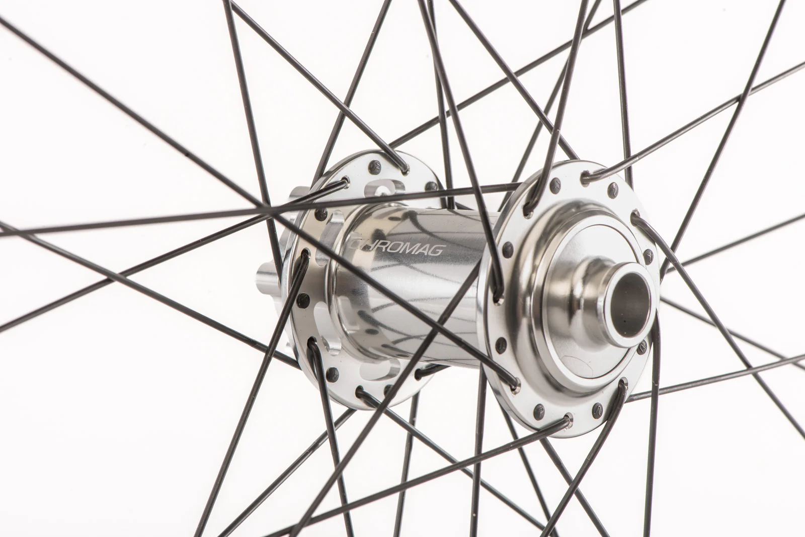 BA30v2/R6 Front Wheel - Image 5