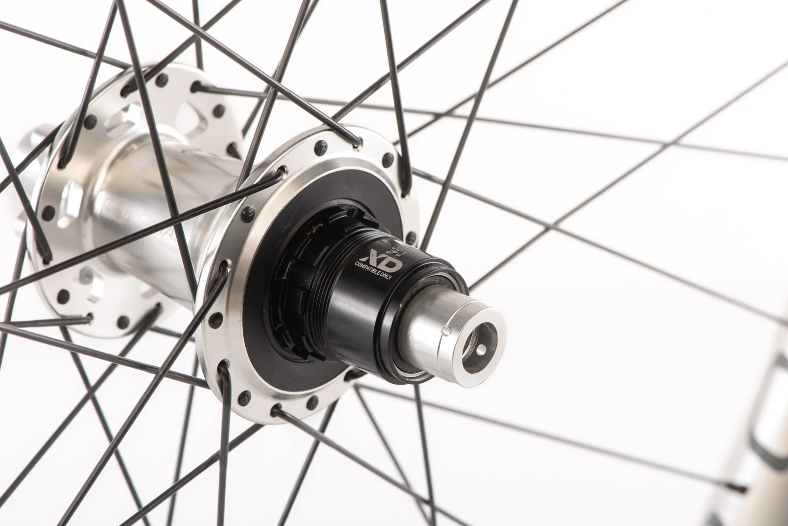 BA30v2/R6 Rear Wheel - Image 4