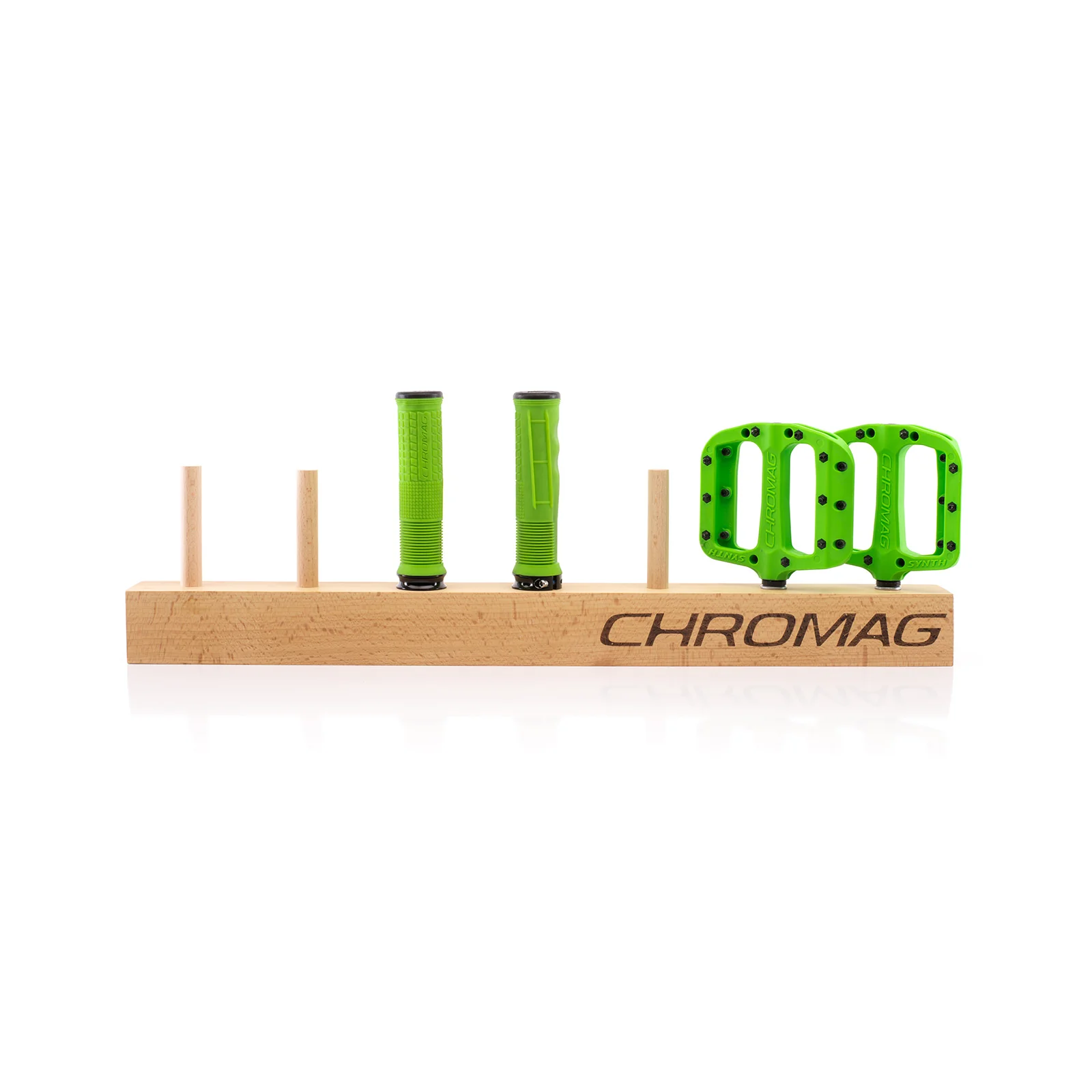 Beechwood Grip Display - Image 4